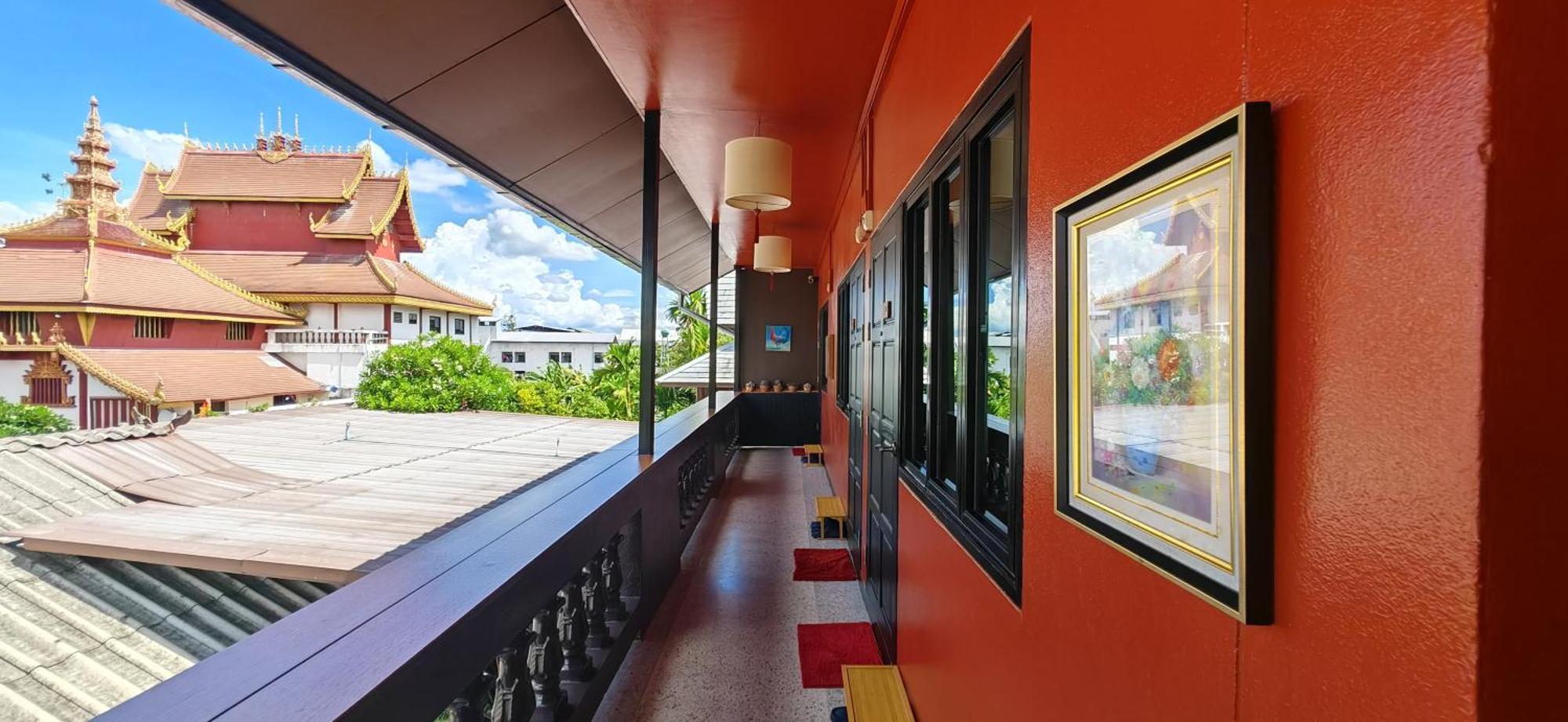 Hoh Guesthouse Chiang Mai Exterior photo