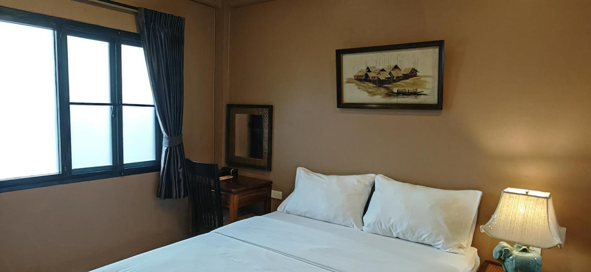 Hoh Guesthouse Chiang Mai Exterior photo